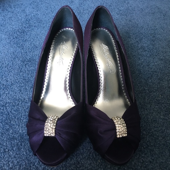 Michelangelo Diana lapis heels with crystal accent - Picture 2 of 6